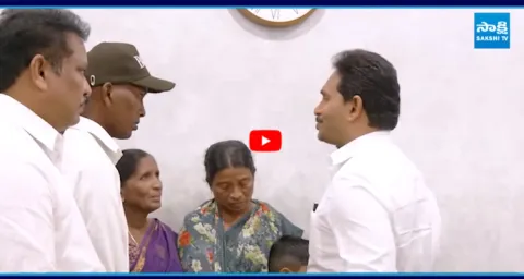 Singayya Family Meets Ys Jagan 4