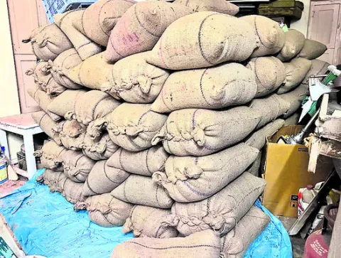 మినుముకు దక్కని మద్దతు