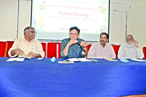విద్యారంగ సమస్యలపై ప్రభుత్వానికి నివేదిక 