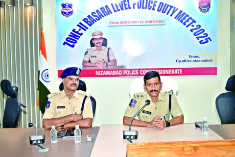 టెక్నాలజీని సమర్థవంతంగా వినియోగించాలి 