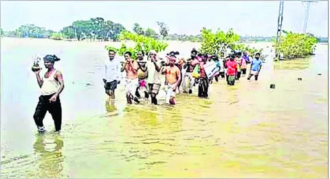 ● వరద వెతలు