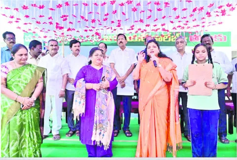ప్లాస్టిక్‌రహిత జిల్లా లక్ష్యం  