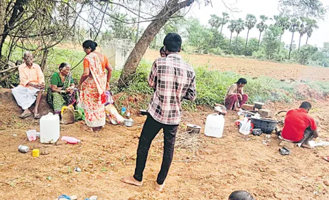  Villagers who left the village because they were infected