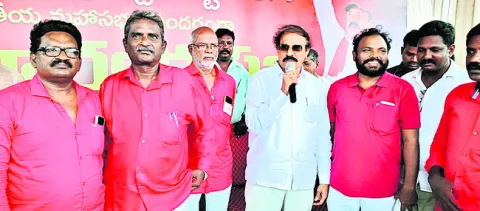 చంద్రబాబుది మోసపూరిత పాలన