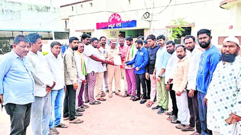 ఎమ్మెల్యే ‘ఏలేటి’పై పోలీసులకు ఫిర్యాదు