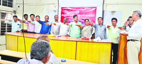 ‘మెడికల్‌ ఎంప్లాయీస్‌’ ఎన్టీఆర్‌ జిల్లా కార్యవర్గం ఎంపి