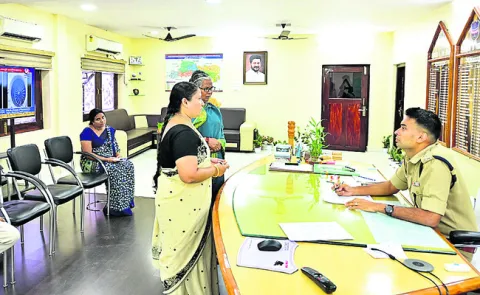 సమస్యల పరిష్కారానికి   చర్యలు చేపట్టాలి●