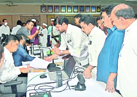 క్షేత్రస్థాయిలో విచారణ చేపట్టాలి 