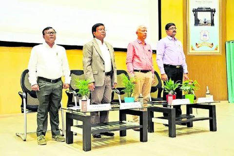 ఏఐతో విద్యాబోధన: నిట్‌ డైరెక్టర్‌