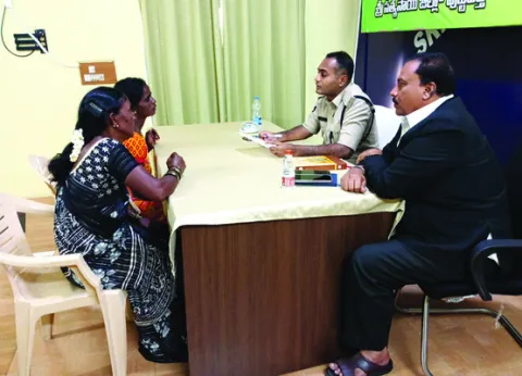 ‘పరిష్కార వేదిక’కు 58 వినతులు