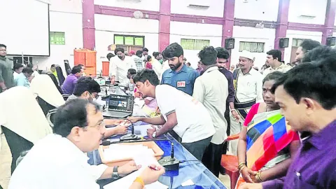 పలు సమస్యలపై జేసీకీ ఎస్‌ఎఫ్‌ఐ వినతి