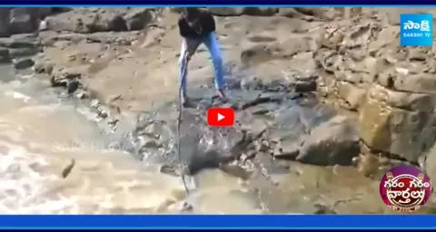 Boy Slips Into Deep Water Viral Video  1