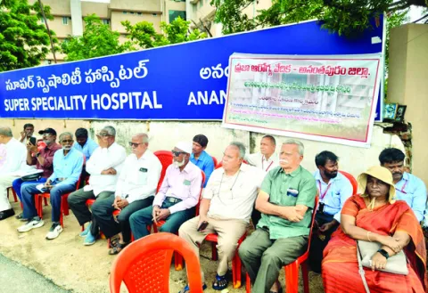 ‘సూపర్‌’కు ప్రత్యేక బడ్జెట్‌ కేటాయించాలి 
