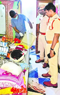 దమ్మనవారిపాలెంలో భారీ చోరీ 