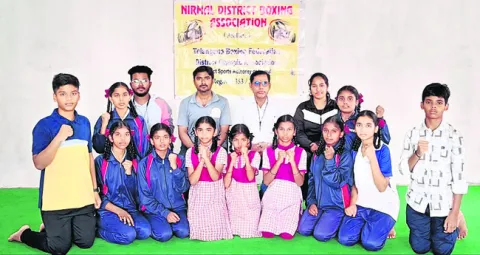 రాష్ట్రస్థాయి బాక్సింగ్‌  పోటీలకు ఎంపిక
