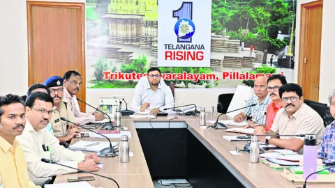 హాస్టళ్లలో కమిటీలు ఏర్పాటు చేయాలి