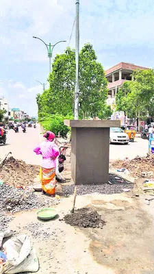 కరీంనగర్‌ రోడ్డులో సంజీవయ్య విగ్రహం