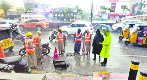 గో‘దారులు’ కాకుండా ! 
