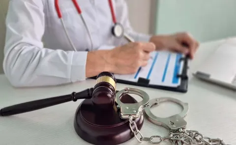 Legal Advice: How Can patients pursue legal action in case of medical negligence14