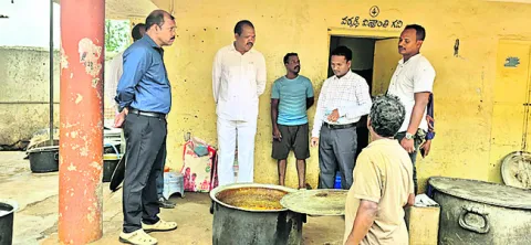 శ్రద్ధగా చదువుకోవాలి 