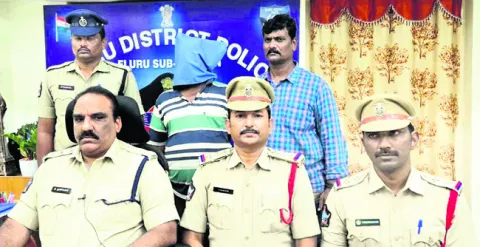 ఆస్తి కోసం భార్యను చంపిన భర్త అరెస్టు 