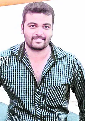విశాఖ ఉక్కు ఉద్యోగి ఆత్మహత్య 