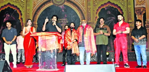 కోహినూర్‌ వజ్రం కథతో ‘వీరమల్లు’