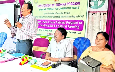 ప్రకృతి వ్యవసాయాన్ని ప్రోత్సహించాలి 