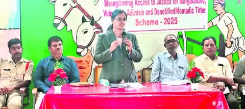 చట్టాలపై అవగాహన ఉండాలి