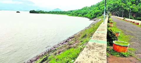 పెరుగుతున్న తాండవ నీటిమట్టం 

