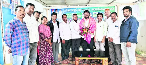 పాడేరు ఎమ్మెల్యేకు ఘన సన్మానం 