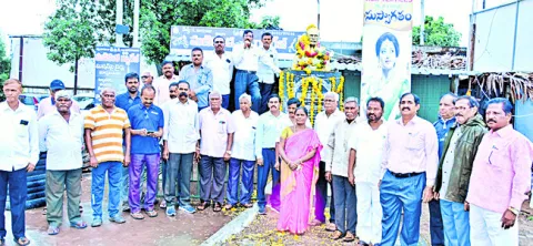అసమానతల నిర్మూలనకే జాషువా రచనలు 