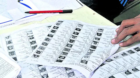 గ్రామం యూనిట్‌గా ఓటరు జాబితా 