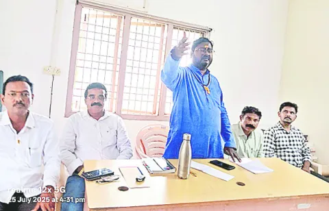 ఉద్యోగుల బకాయిలు విడుదల చేయాలి 