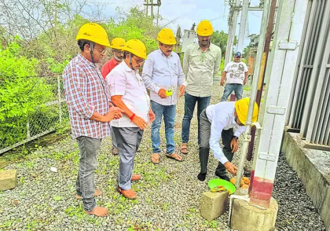 సమస్యలు ఉంటే  సమాచారం ఇవ్వండి
