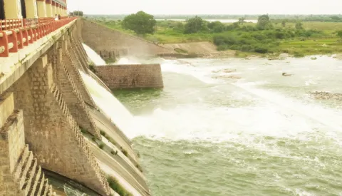 మూసీ రెండు గేట్ల ఎత్తివేత
