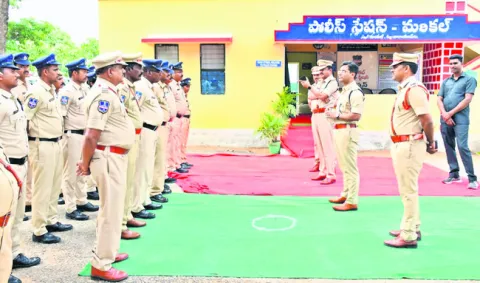 ‘పోలీస్‌ యంత్రాంగం సిద్ధంగా ఉండాలి’