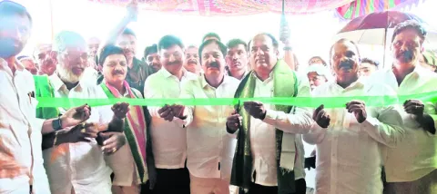కాంగ్రెస్‌ ప్రభుత్వం రైతు పక్షపాతి 