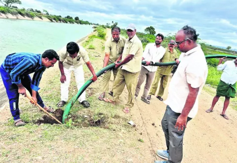 జల చౌర్యానికి పాల్పడితే కఠిన చర్యలు 