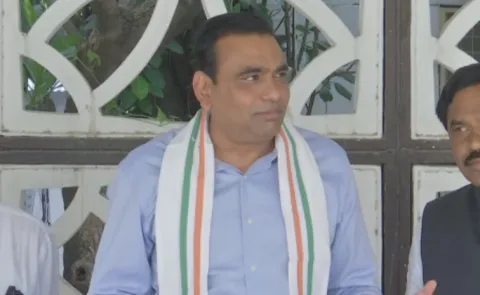 Congress MP Chamala Kiran Takes On KTR4