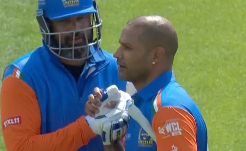 WCL 2025 INDCH vs AUSCH: Dhawan 91 Yousuf Pathan 23 Ball 52 Ind Score is5