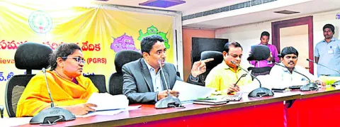 శిశు వికాస ప్రగతిపై దృష్టిపెట్టండి
