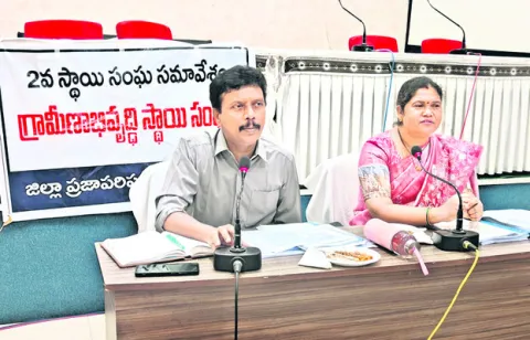 అల్లూరి జిల్లాలో అధ్వానంగా విద్యావ్యవస్థ 