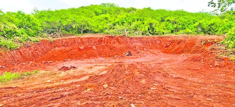 ఏపీఐఐసీ భూముల్లో కూటమి దోపిడీ.!