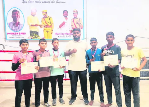 రాష్ట్రస్థాయి బాక్సింగ్‌ పోటీల్లో ప్రతిభ