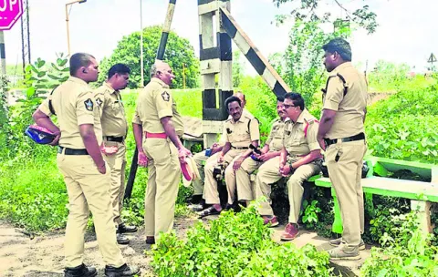 కరేడు