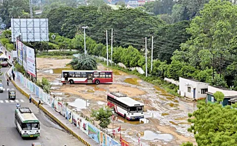 AP govt allots land to Lulu in Vizag