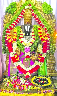 వాడపల్లి స్వామికి దండిగా ఆదాయం 