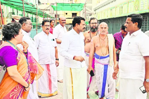 వరలక్ష్మీవ్రతానికి విస్తృత ఏర్పాట్లు