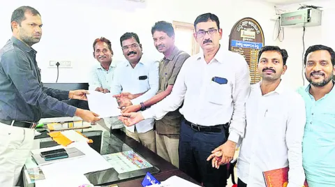 కుప్పిలి మాస్‌ కాపీయింగ్‌పై విచారణ 